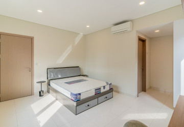 4 Bedroom Villa Klem For Rent - Chankiri Palm Creek, Preaek Kampues, Phnom Penh thumbnail