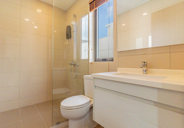 4 Bedroom Villa Klem For Rent - Chankiri Palm Creek, Preaek Kampues, Phnom Penh thumbnail