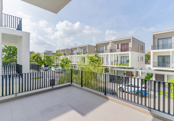 4 Bedroom Villa Klem For Rent - Chankiri Palm Creek, Preaek Kampues, Phnom Penh thumbnail