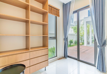 4 Bedroom Villa Klem For Rent - Chankiri Palm Creek, Preaek Kampues, Phnom Penh thumbnail