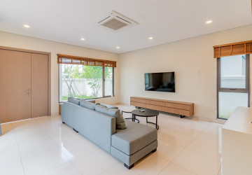4 Bedroom Villa Klem For Rent - Chankiri Palm Creek, Preaek Kampues, Phnom Penh thumbnail