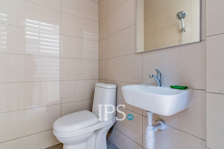 4 Bedroom Villa Klem For Rent - Chankiri Palm Creek, Preaek Kampues, Phnom Penh