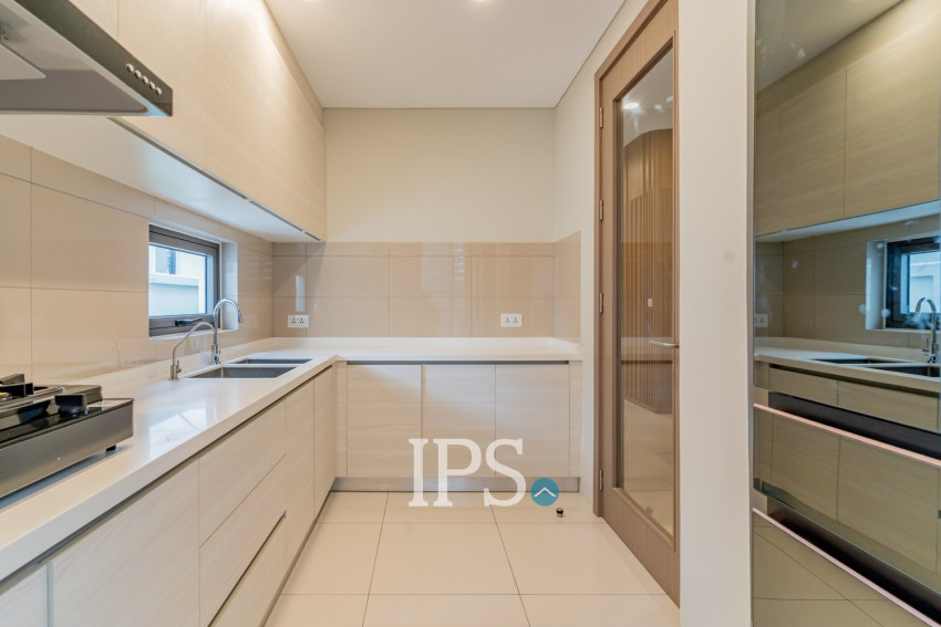 4 Bedroom Villa Klem For Rent - Chankiri Palm Creek, Preaek Kampues, Phnom Penh