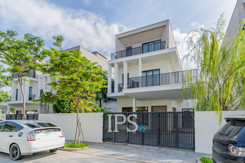 4 Bedroom Villa Klem For Rent - Chankiri Palm Creek, Preaek Kampues, Phnom Penh