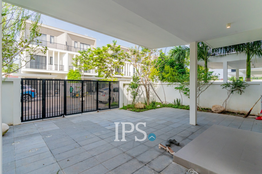 4 Bedroom Villa Klem For Rent - Chankiri Palm Creek, Preaek Kampues, Phnom Penh