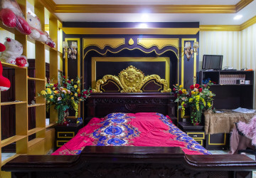 4 Bedroom Shophouse For Rent - Svay Dangkum, Siem Reap thumbnail