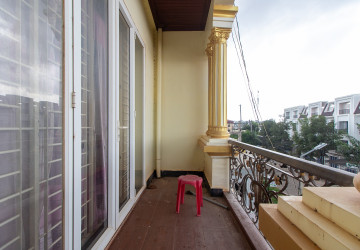 4 Bedroom Shophouse For Rent - Svay Dangkum, Siem Reap thumbnail