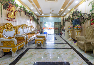 4 Bedroom Shophouse For Rent - Svay Dangkum, Siem Reap thumbnail