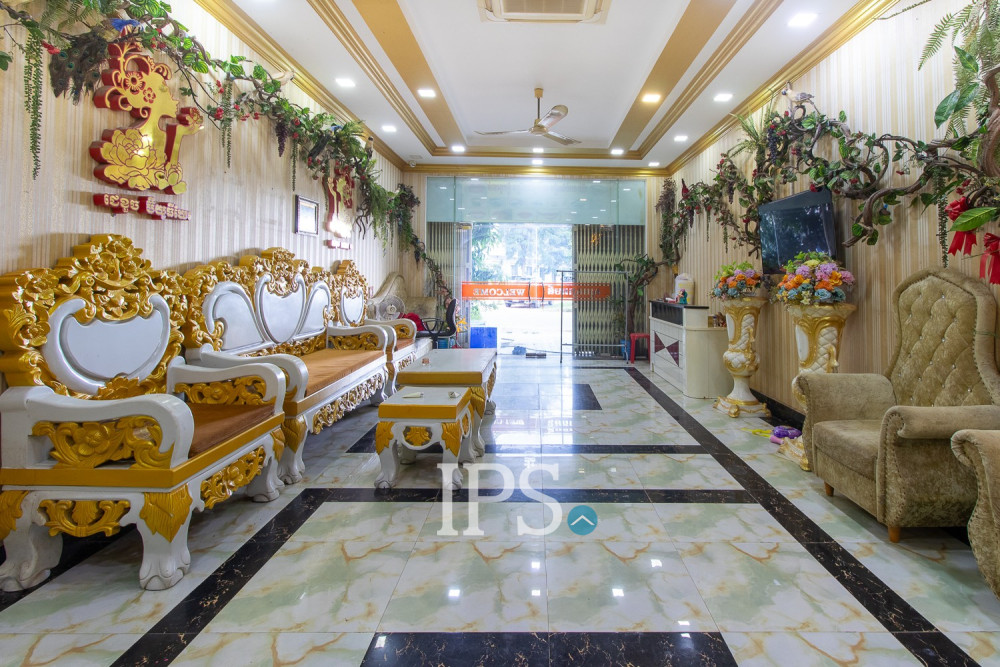 4 Bedroom Shophouse For Rent - Svay Dangkum, Siem Reap - Image 3