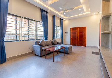 2 Bedroom House For Rent - Sala Kamreuk, Siem Reap thumbnail