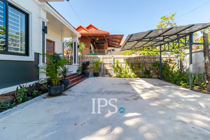 2 Bedroom House For Rent - Sala Kamreuk, Siem Reap