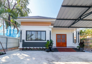 2 Bedroom House For Rent - Sala Kamreuk, Siem Reap thumbnail