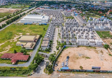 3 Bedroom Villa Kon Kat Laor For Rent - Chankiri Palm Creek, Phnom Penh thumbnail