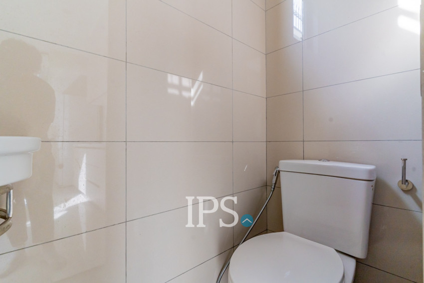 3 Bedroom Villa Kon Kat Laor For Rent - Chankiri Palm Creek, Phnom Penh