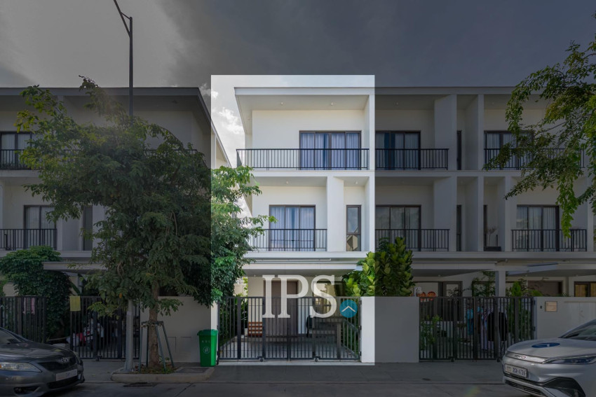 3 Bedroom Villa Kon Kat Laor For Rent - Chankiri Palm Creek, Phnom Penh