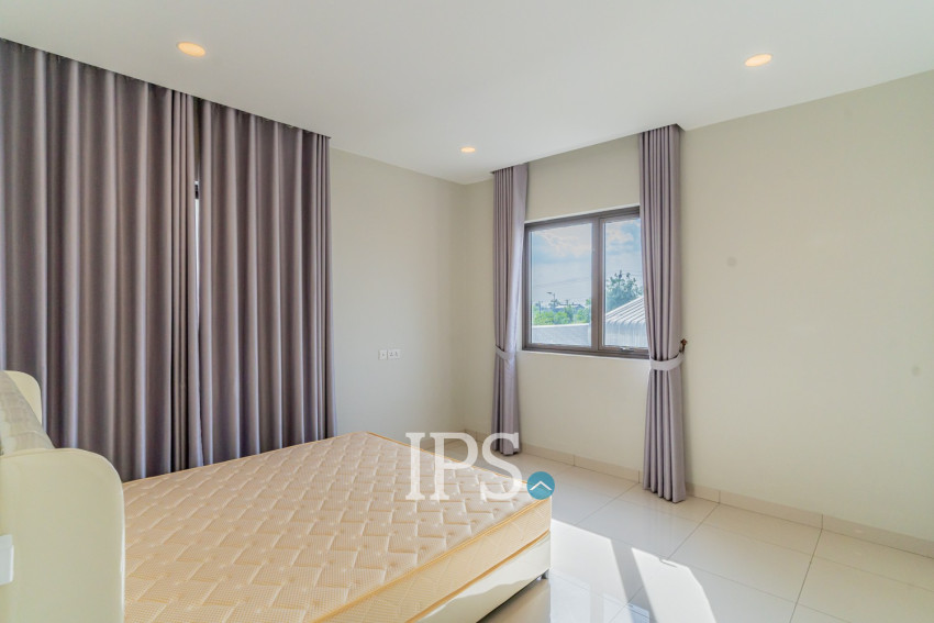 3 Bedroom Villa Kon Kat Laor For Rent - Chankiri Palm Creek, Phnom Penh