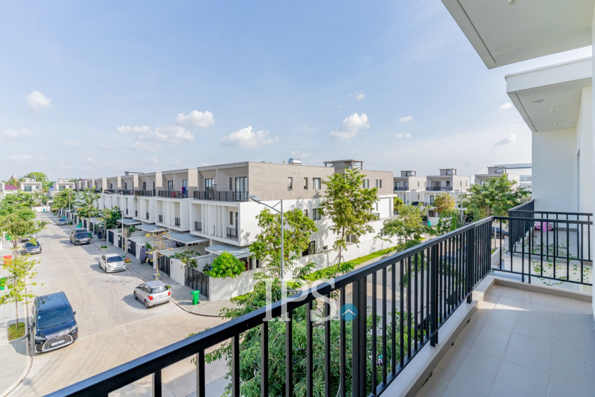 3 Bedroom Villa Kon Kat Laor For Rent - Chankiri Palm Creek, Phnom Penh