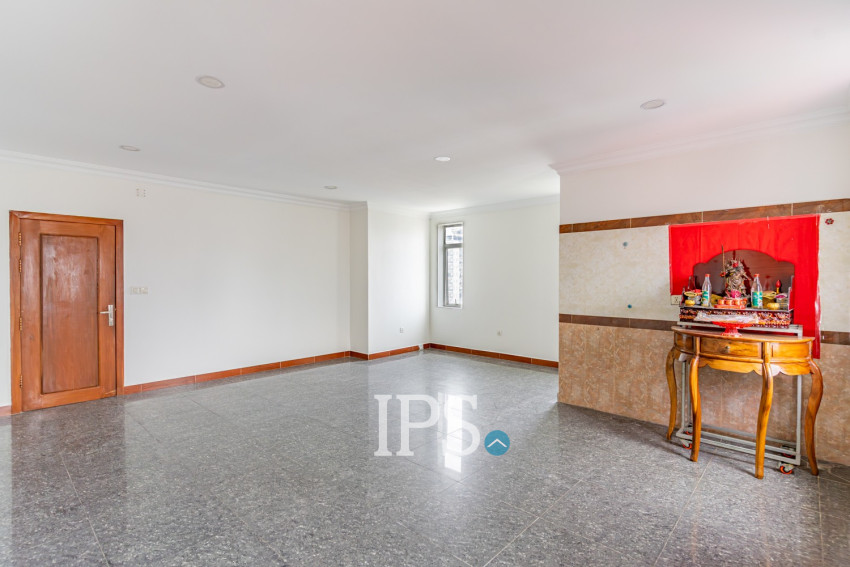 67 Unit Building For Sale - Toul Tum Poung 1, Phnom Penh