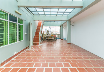 67 Unit Building For Sale - Toul Tum Poung 1, Phnom Penh thumbnail