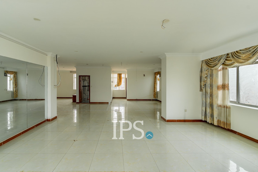 67 Unit Building For Rent  - Toul Tum Poung 1, Phnom Penh