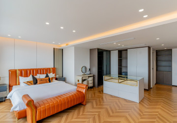 3 Bedroom Penthouse For Rent - Morgan Enmaison, Chroy Changvar, Phnom Penh thumbnail