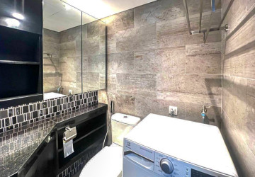 27th Floor 1 Bedroom Condo For Sale - Skylar, Tonle Bassac, Phnom Penh thumbnail