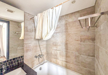 27th Floor 1 Bedroom Condo For Sale - Skylar, Tonle Bassac, Phnom Penh thumbnail