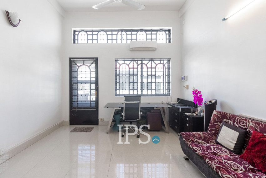 3 Bedroom Shophouse For Sale - Svay Dangkum, Siem Reap