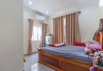 4 Bedroom Villa For Sale - Slor Kram, Siem Reap thumbnail