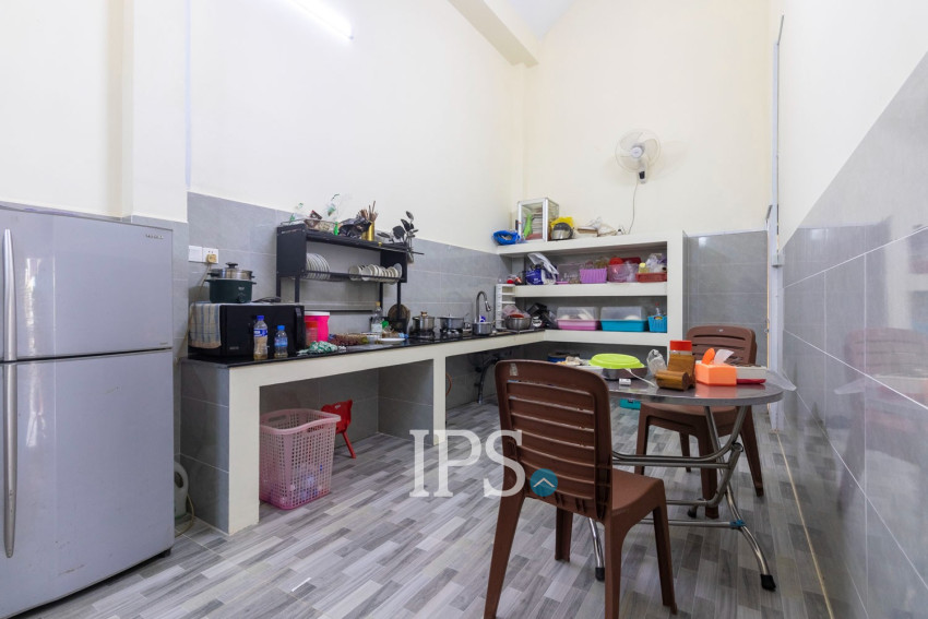 4 Bedroom Villa For Sale - Slor Kram, Siem Reap