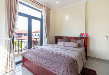 4 Bedroom Villa For Sale - Slor Kram, Siem Reap thumbnail