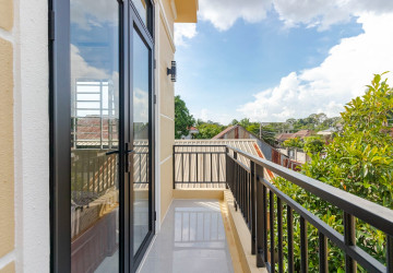 4 Bedroom Villa For Sale - Slor Kram, Siem Reap thumbnail