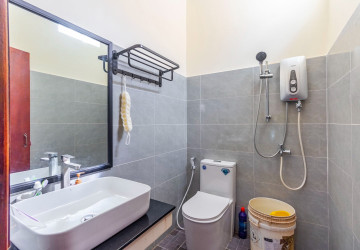 4 Bedroom Villa For Sale - Slor Kram, Siem Reap thumbnail