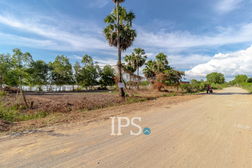1,812 Sqm Land For Sale - Sangkat Siem Reap, Siem Reap