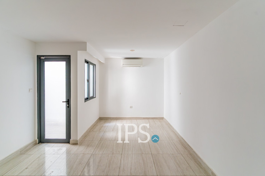 5 Bedroom Linked House For Rent - The Palm, Nirouth, Phnom Penh