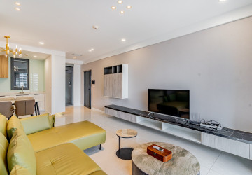 2 Bedroom Serviced Apartment For Rent - BKK1, Phnom Penh thumbnail