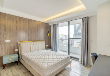 2 Bedroom Serviced Apartment For Rent - BKK1, Phnom Penh thumbnail