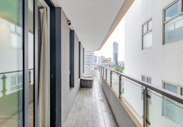 2 Bedroom Serviced Apartment For Rent - BKK1, Phnom Penh thumbnail