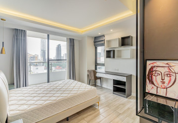 2 Bedroom Serviced Apartment For Rent - BKK1, Phnom Penh thumbnail