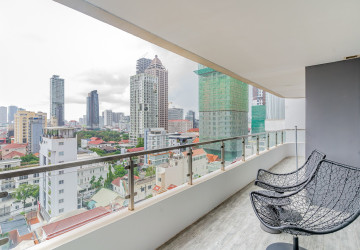 2 Bedroom Serviced Apartment For Rent - BKK1, Phnom Penh thumbnail