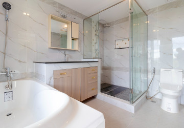 1 Bedroom Apartment For Rent - Sala Kamreuk, Siem Reap thumbnail