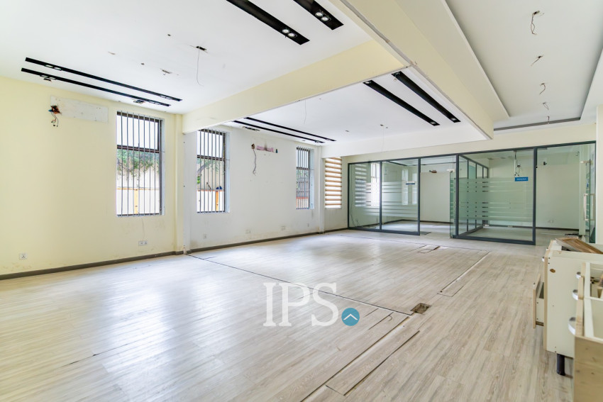 7,000 Sqm Commercial Building For Rent - Tonle Bassac, Phnom Penh