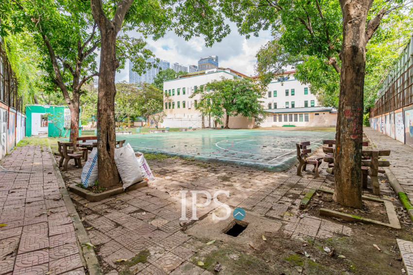 7,000 Sqm Commercial Building For Rent - Tonle Bassac, Phnom Penh