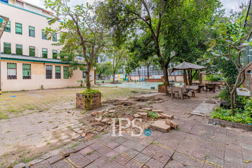 7,000 Sqm Commercial Building For Rent - Tonle Bassac, Phnom Penh
