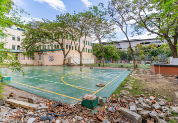 7,000 Sqm Commercial Building For Rent - Tonle Bassac, Phnom Penh thumbnail