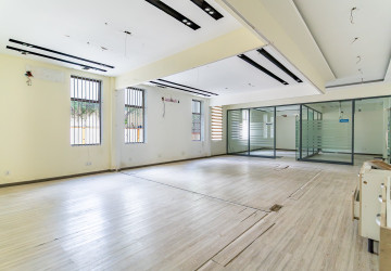 7,000 Sqm Commercial Building For Rent - Tonle Bassac, Phnom Penh thumbnail