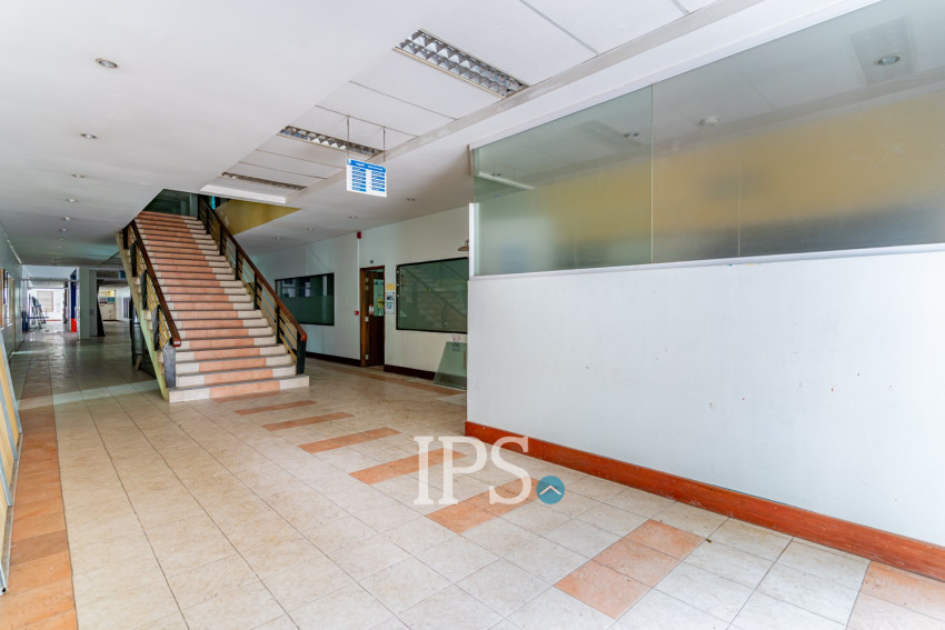 7,000 Sqm Commercial Building For Rent - Tonle Bassac, Phnom Penh