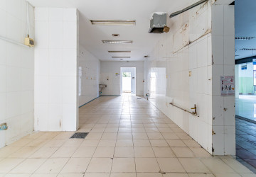 7,000 Sqm Commercial Building For Rent - Tonle Bassac, Phnom Penh thumbnail