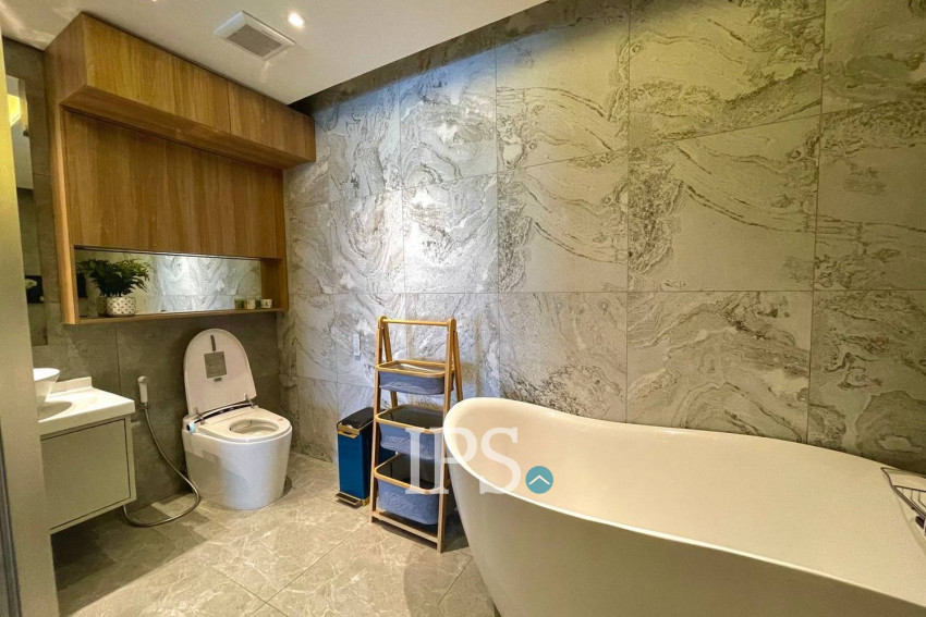 36th Floor Penthouse 4 Bedroom Condo For Sale - The Penthouse, Tonle Bassac, Phnom Penh