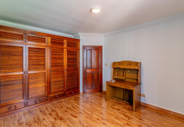 6th Floor 2 Bedroom Condo For Sale - Mekong View Tower 1, Chroy Changvar, Phnom Penh thumbnail